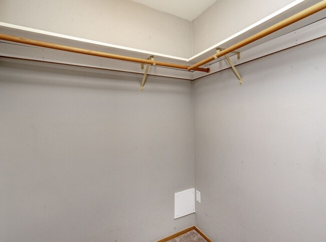 Building Photo - 4-Bedroom, 2-Bathroom Rambler with Beautiful Features and Mountain Views!