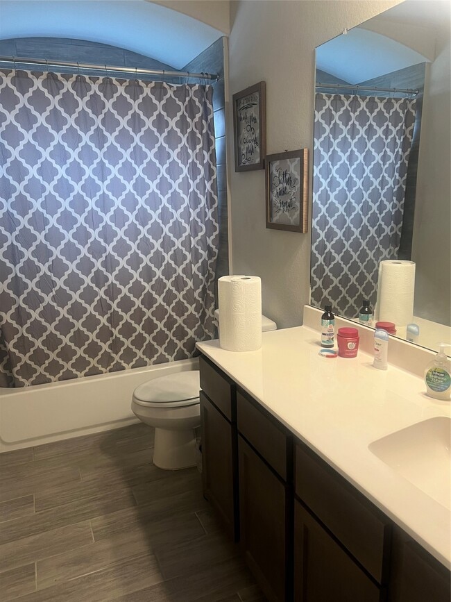 Building Photo - 12662 Barclay Ter Dr