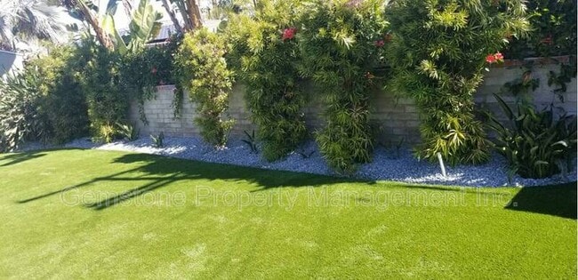 Building Photo - 4947 63rd St