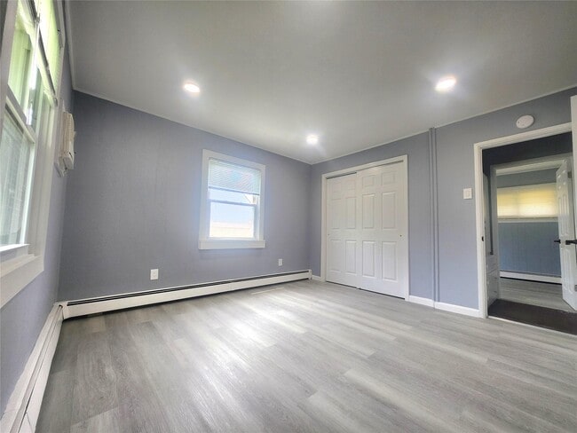Building Photo - 60 Barrister Rd