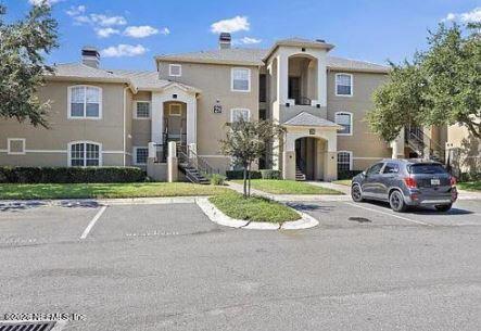 Building Photo - 1655 The Greens Way