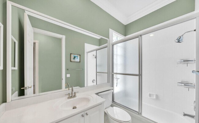 Building Photo - 4784 Blossom Dr