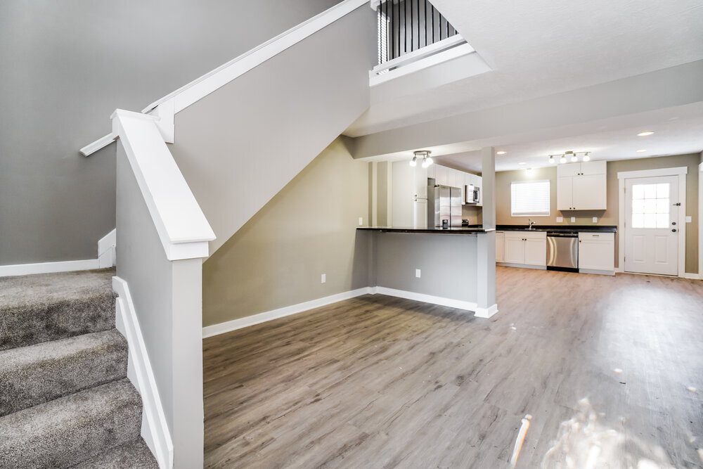 Building Photo - 4902 Dickens Dr