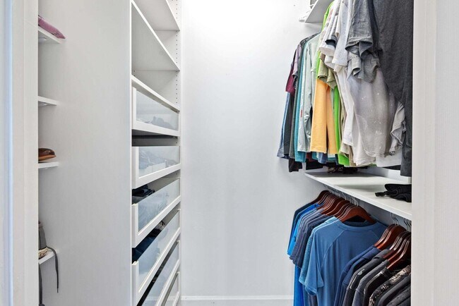 Building Photo - 2001 Coral Heights Blvd