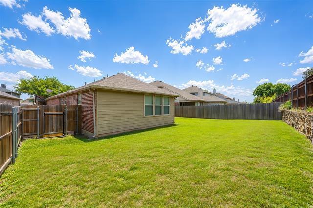 Building Photo - 9249 Conestoga Dr