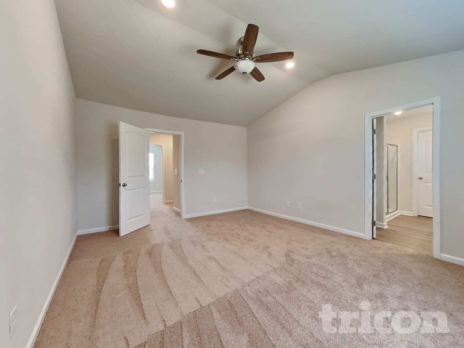 Building Photo - 14 Ivy Bank Dr