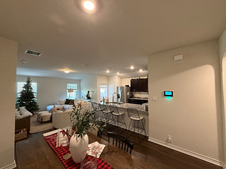 Building Photo - 1726 Rocky Rise