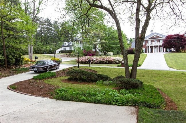Building Photo - 1365 Timberland Dr