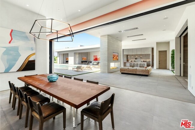 Building Photo - 52435 Ross Ave