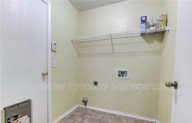 Building Photo - 15405 Acacia Rd