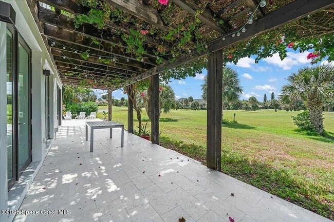 Building Photo - 7707 Kiawah Way