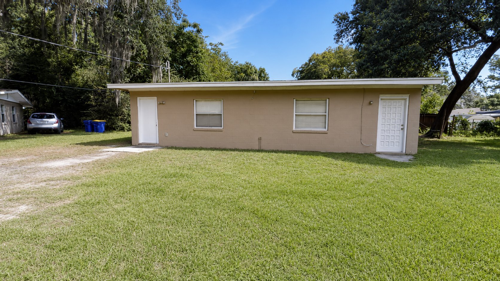 Building Photo - 1726 Ryar Rd