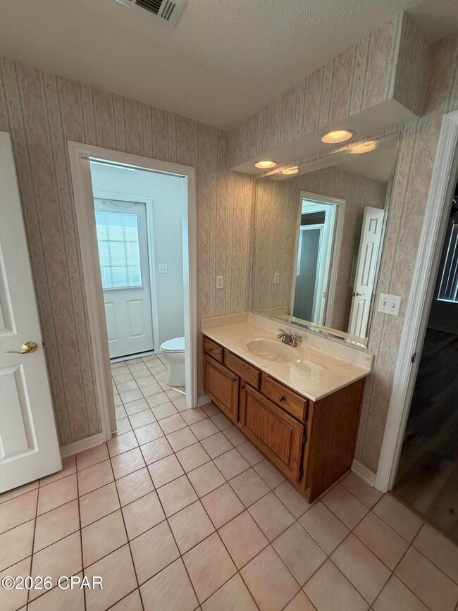 Building Photo - 6401 County Rd 2311