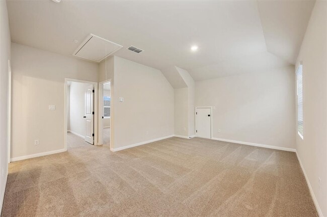 Building Photo - 283 Ranier Wy