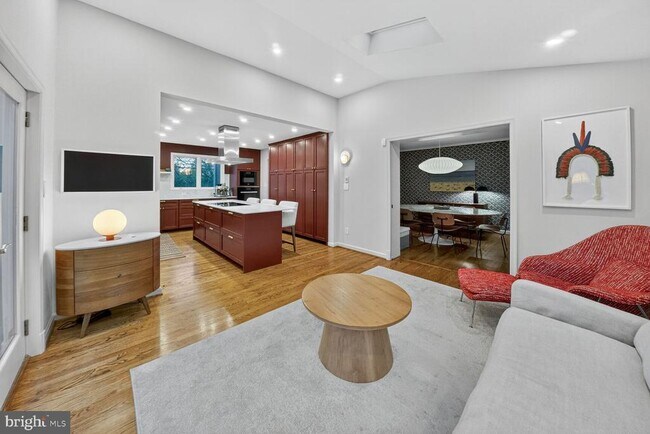 Building Photo - 5601 Beam Ct