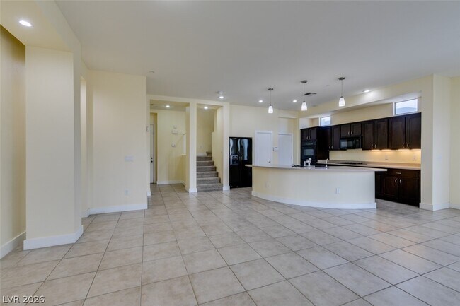 Building Photo - 228 Frapuccino Ave