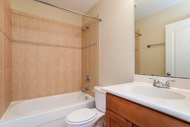Building Photo - 10211 Tin Maple Dr