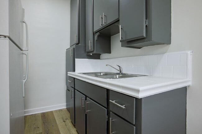 Floorplan - Catalina Apartments