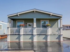 Building Photo - 17 Dart St