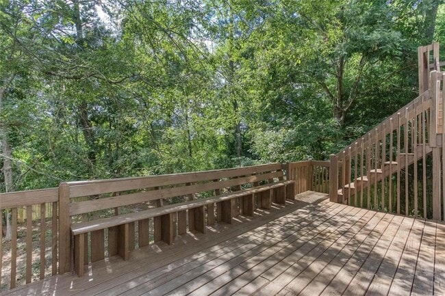 Building Photo - 512 Fieldwood Dr NW