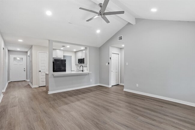 Building Photo - 12226 Kings Meadow Dr