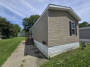 Building Photo - 504 Juliet Dr