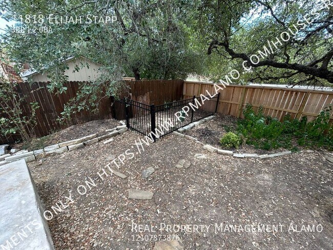 Building Photo - 11818 Elijah Stapp