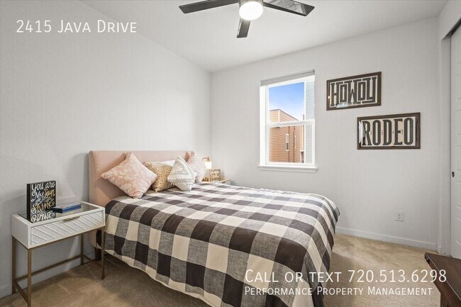 Building Photo - 2415 Java Dr