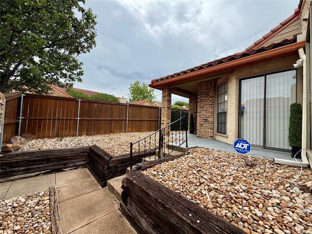 Building Photo - 6505 Hickock Dr