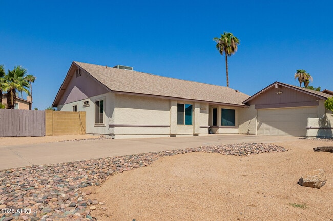 Building Photo - 16216 N 33rd Dr