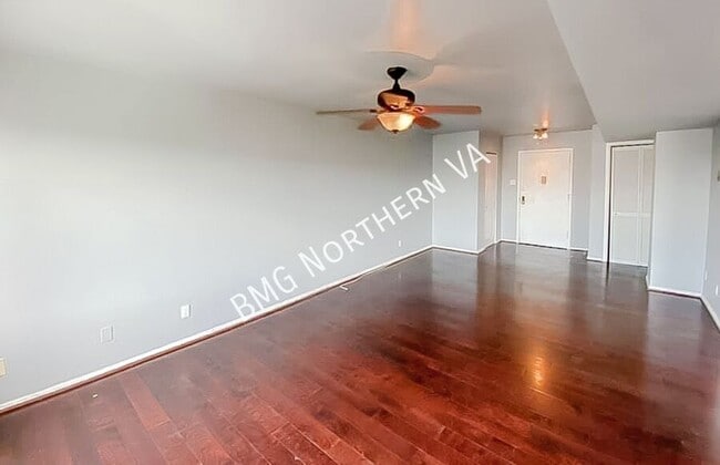 Building Photo - 5340 Holmes Run Pkwy