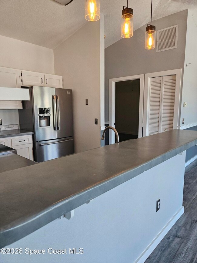 Building Photo - 120 Norwood Ave