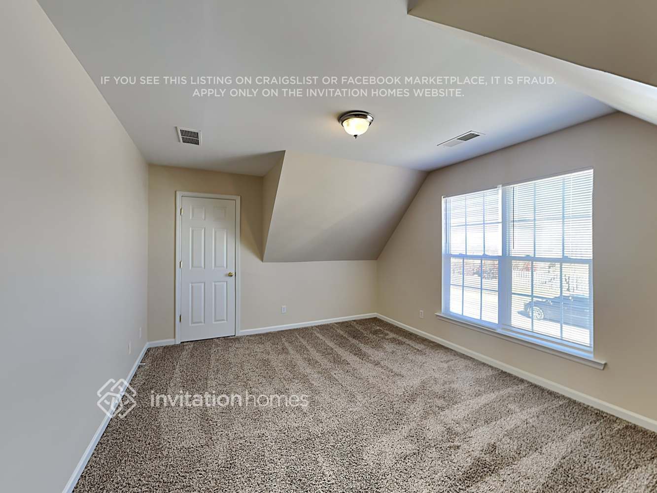 Building Photo - 3009 Azalea Hills Dr