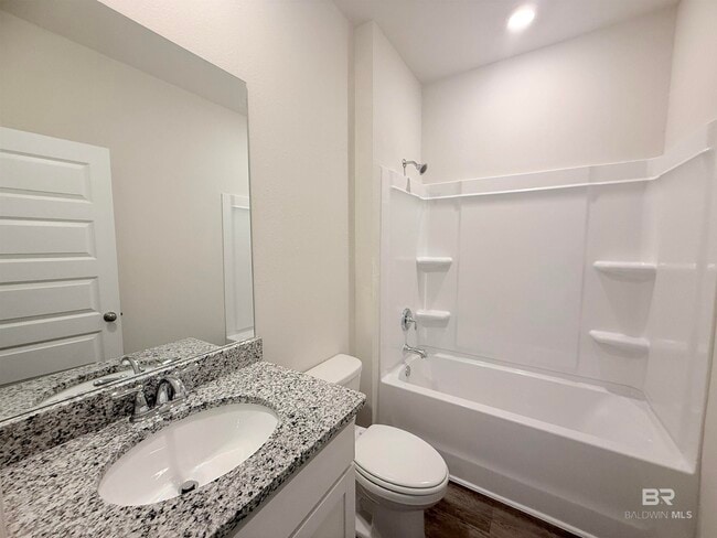 Building Photo - 32487 Revere Dr