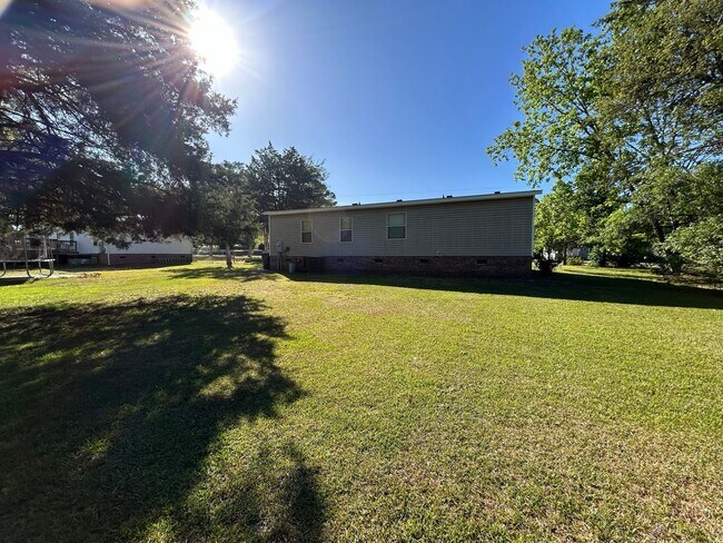 Building Photo - Introducing this newly remodeled 3 Bedroom 2 Bathroom home on large lot.