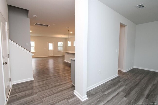 Building Photo - 461 Grange Farm Pl