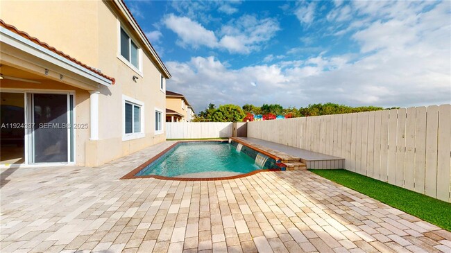 Building Photo - 12358 SW 125th Terrace