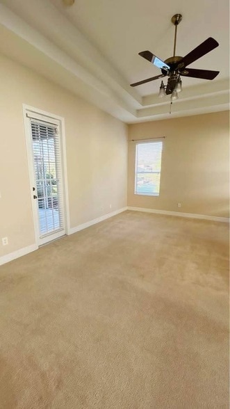 Building Photo - Heritage Point D Heritage Point Drive Unit 20002