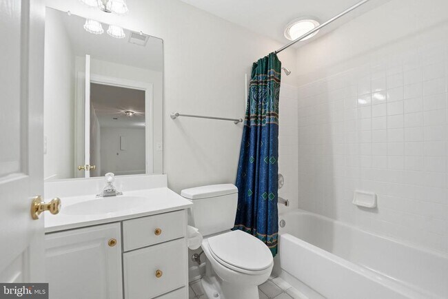 Building Photo - 1414 Hague Dr SW