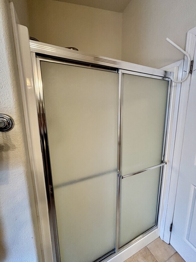 Building Photo - 10389 N Ponderosa Way