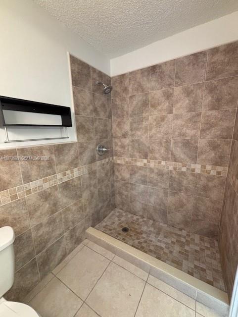 Building Photo - 14830 Naranja Lakes Blvd