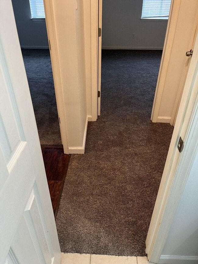 Building Photo - Condo in Pike Creek