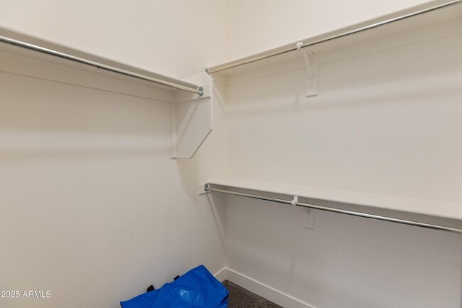 Building Photo - 4236 E Whisper Rock Trl