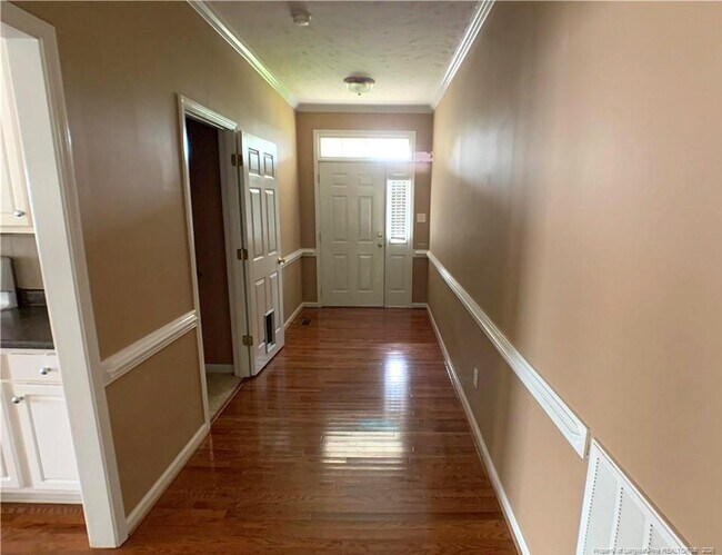 Building Photo - 3636 Standard Dr