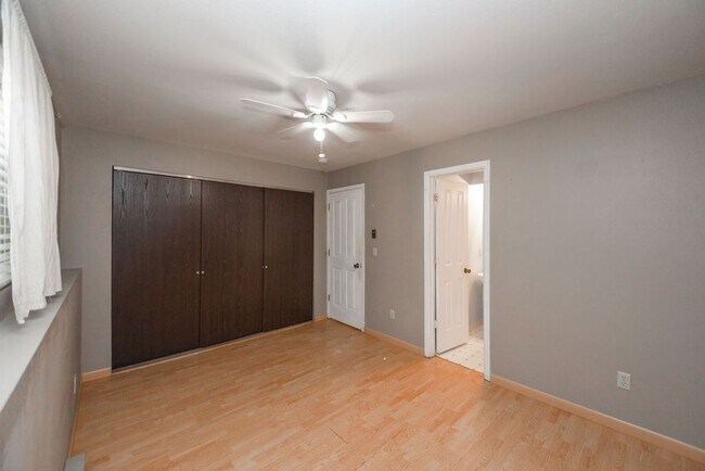 Building Photo - 720 City Park Ave