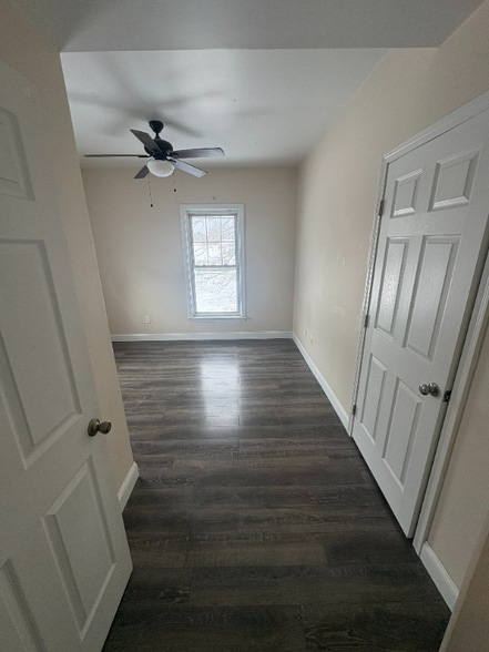 Building Photo - 253 Lisbon St