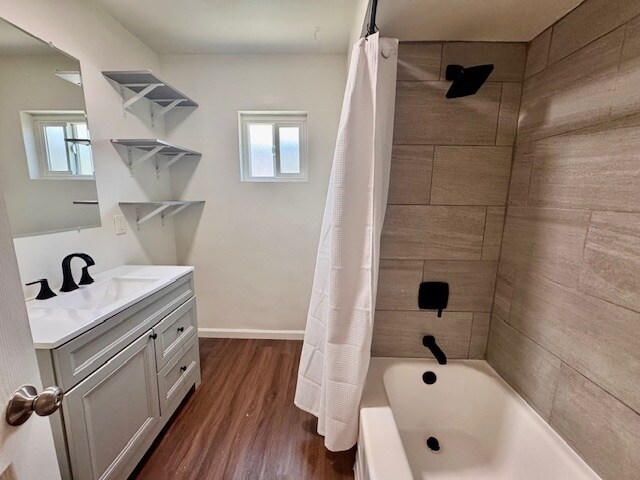 Building Photo - 36947 Melrose Dr