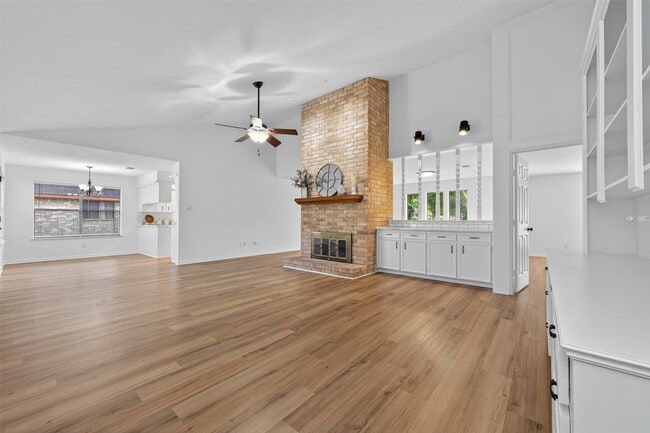 Building Photo - 3815 Brook Shadow Dr