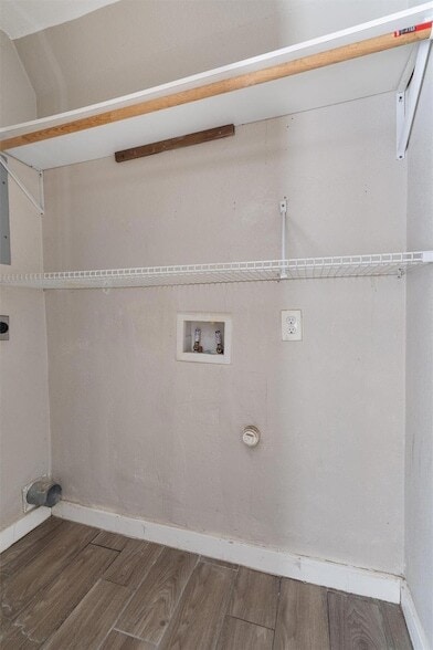 Building Photo - 4707 Little Hill Cir