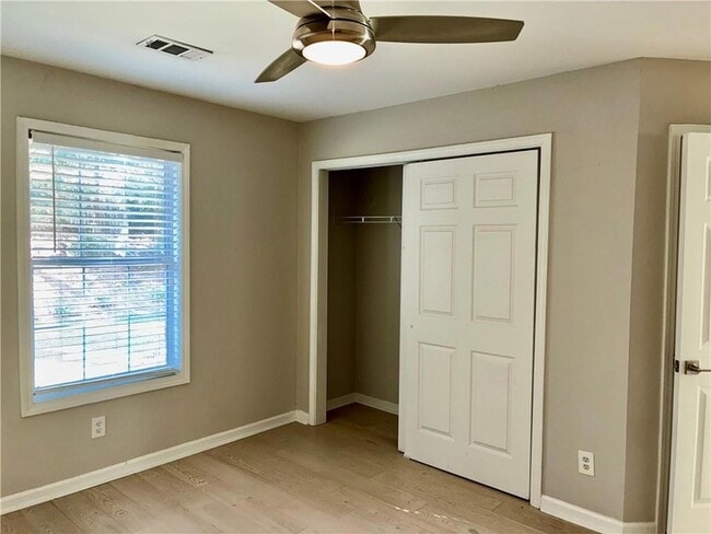 Building Photo - 3842 Avensong Village Cir